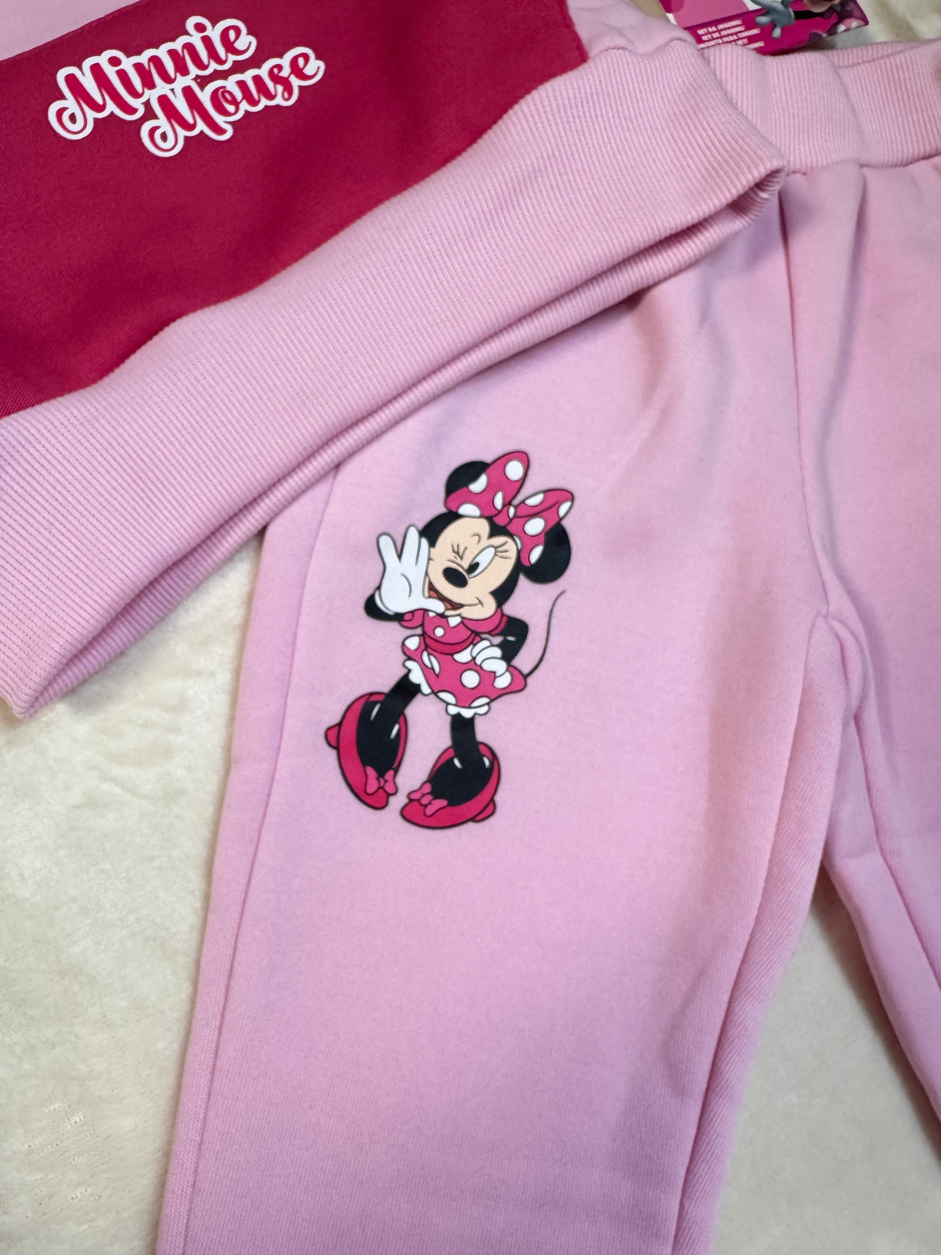Jogging Minnie