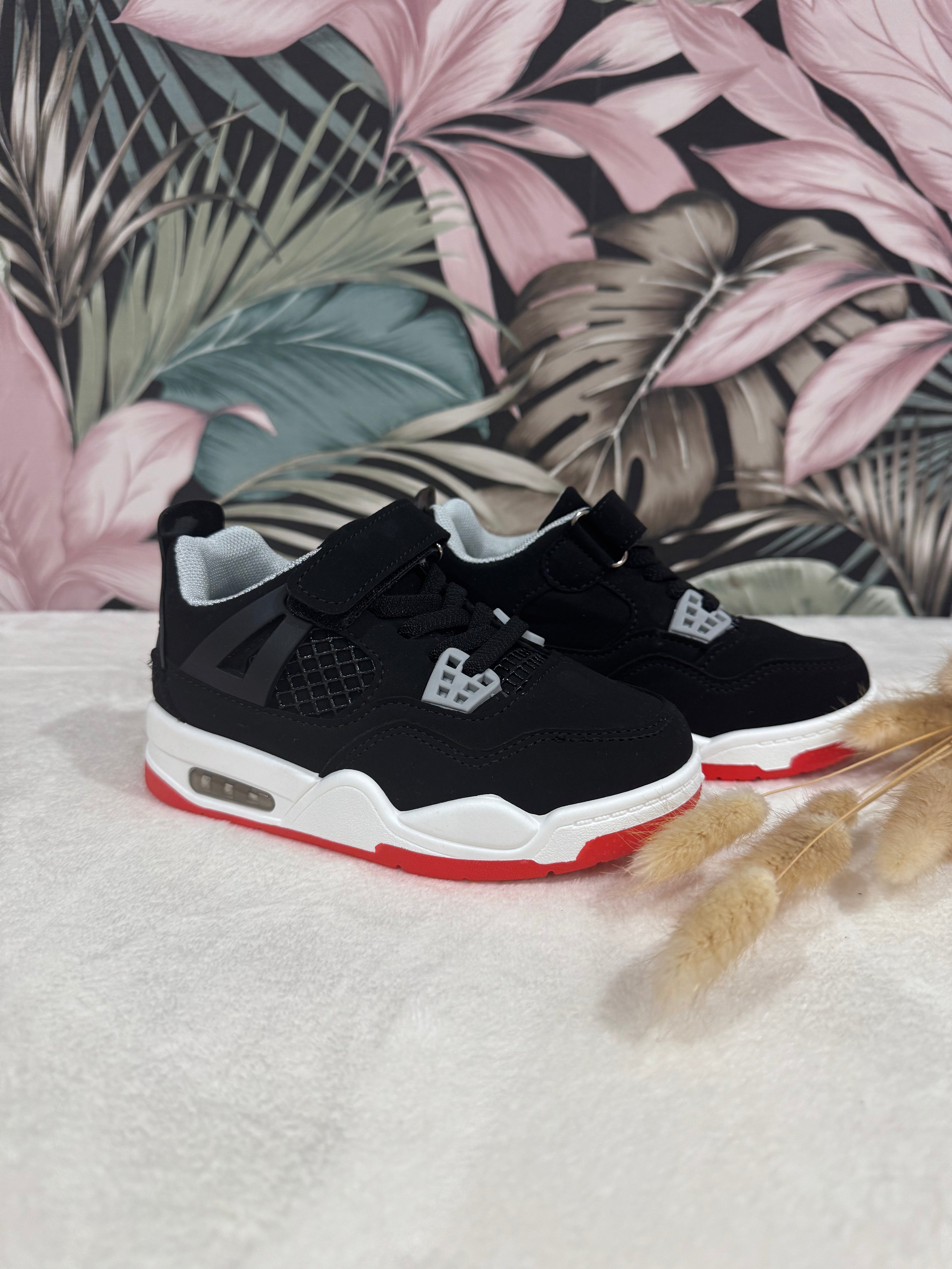 Basket Noir et Rouge