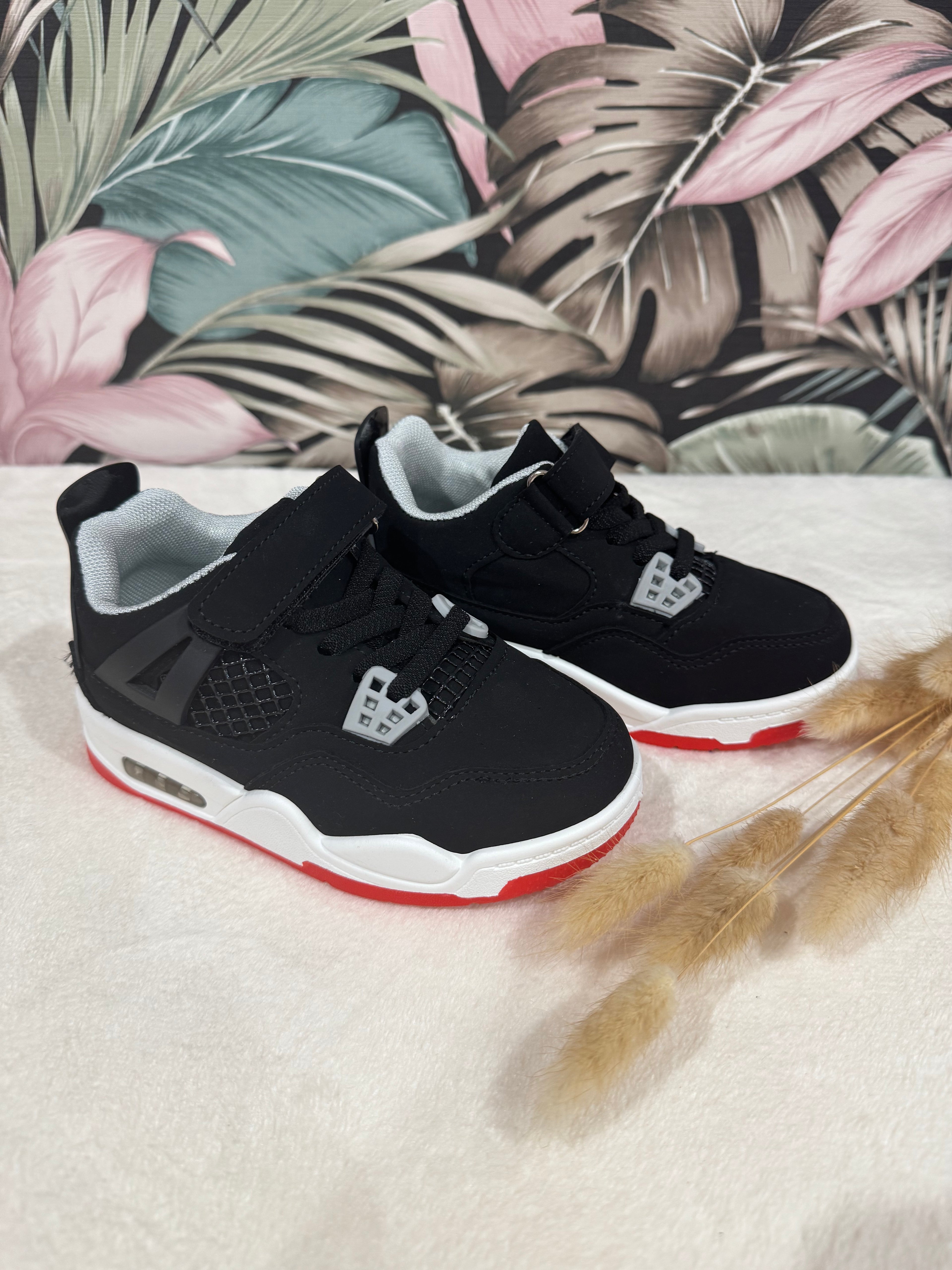 Basket Noir et Rouge